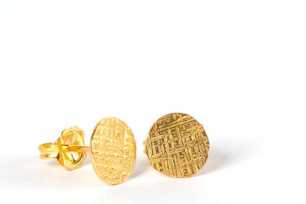 18K gold vermeil hammered circle stud earrings - crosshatched earrings Amanda K Lockrow