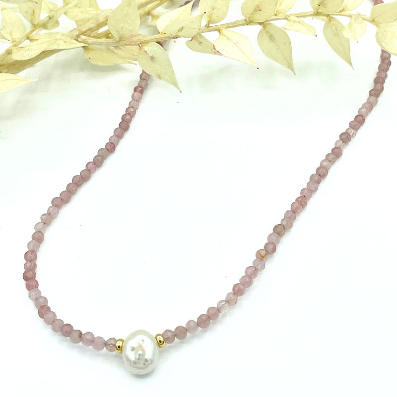 Giftable necklaces