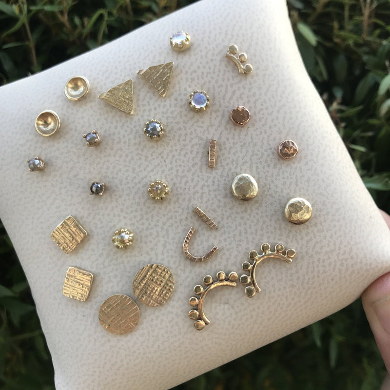 14k yellow gold tiny triangle studs earrings Amanda K Lockrow 
